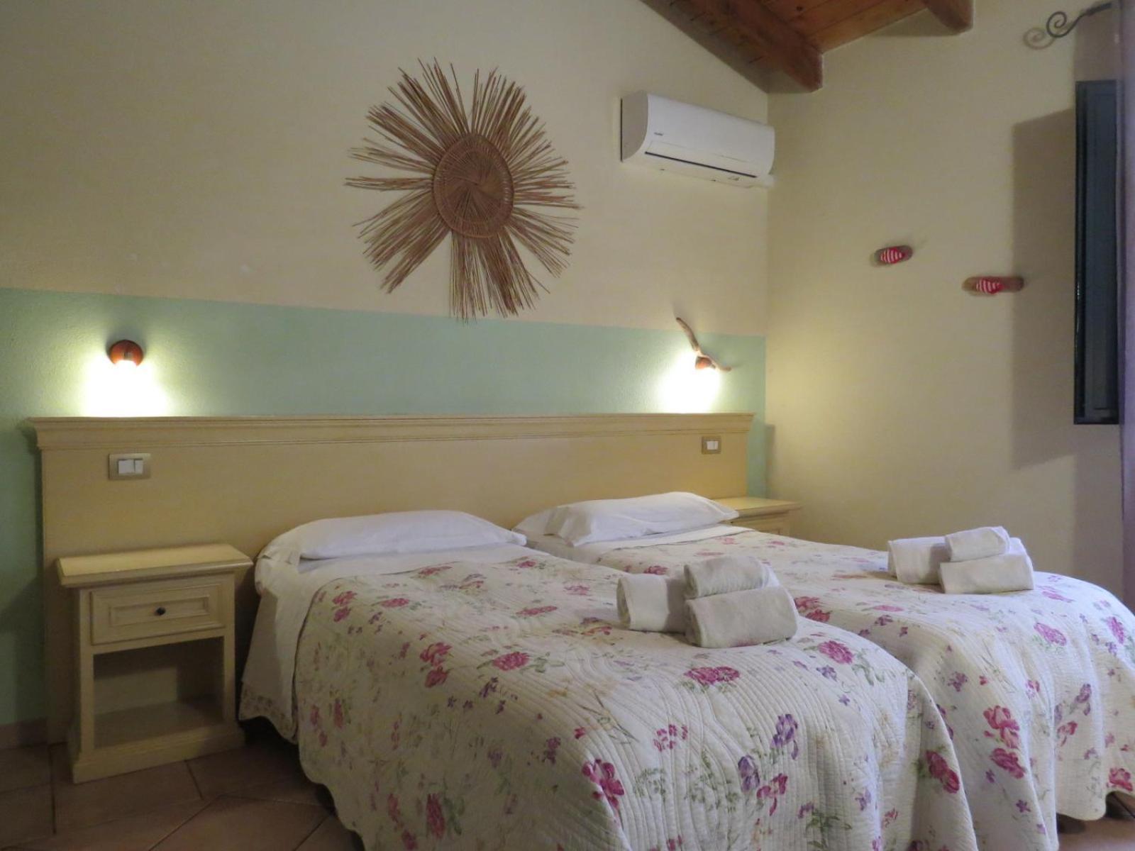 L'Orto Villa San Vero Milis ภายนอก รูปภาพ